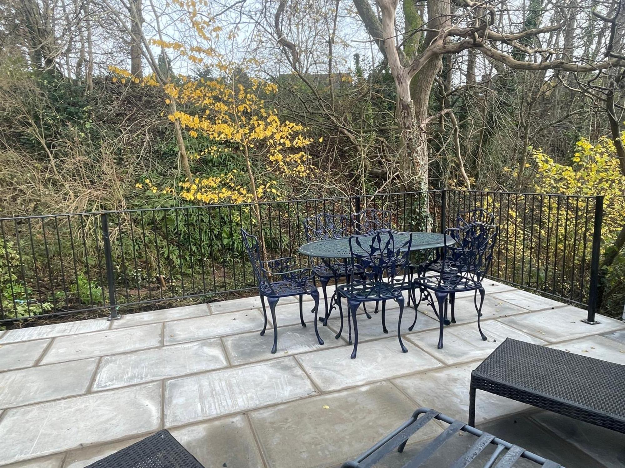 Riverside 2 Bedroom Townhouse With Car Charger Abergavenny Esterno foto